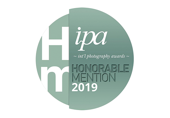 https://www.photoawards.com